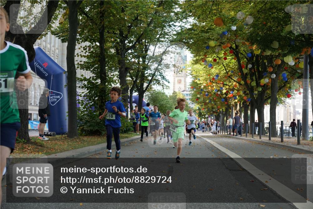 07.09.2025 - BARMER Alsterlauf Yannick Fuchs http://msf.ph/oto/8829724 07.09.2025 10:47:51 Laufen 310, 450, 166 meine-sportfotos.de