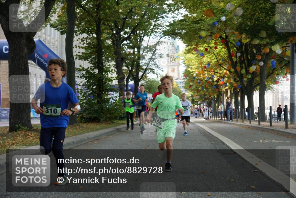 07.09.2025 - BARMER Alsterlauf Yannick Fuchs http://msf.ph/oto/8829728 07.09.2025 10:47:52 Laufen 310, 166 meine-sportfotos.de