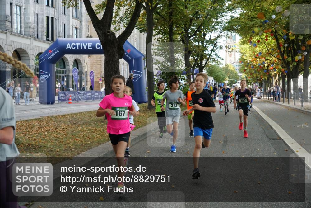 07.09.2025 - BARMER Alsterlauf Yannick Fuchs http://msf.ph/oto/8829751 07.09.2025 10:47:58 Laufen 167, 44, 313, 283 meine-sportfotos.de