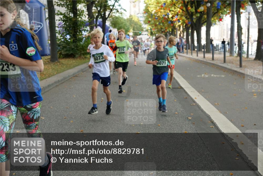 07.09.2025 - BARMER Alsterlauf Yannick Fuchs http://msf.ph/oto/8829781 07.09.2025 10:48:03 Laufen 233, 8073, 270, 8071, 108 meine-sportfotos.de