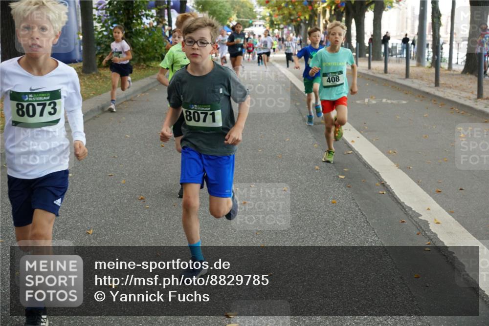 07.09.2025 - BARMER Alsterlauf Yannick Fuchs http://msf.ph/oto/8829785 07.09.2025 10:48:05 Laufen 8073, 8071, 408 meine-sportfotos.de