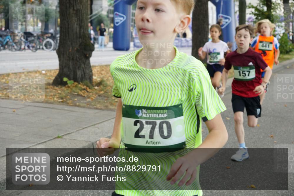 07.09.2025 - BARMER Alsterlauf Yannick Fuchs http://msf.ph/oto/8829791 07.09.2025 10:48:06 Laufen 36, 270, 295, 157, 441 meine-sportfotos.de
