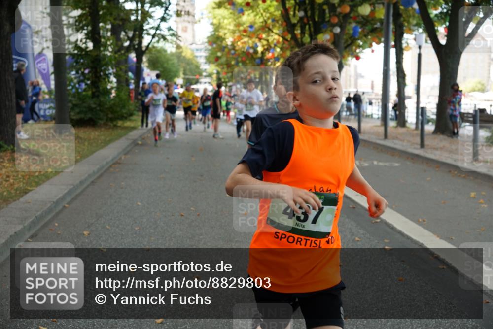 07.09.2025 - BARMER Alsterlauf Yannick Fuchs http://msf.ph/oto/8829803 07.09.2025 10:48:09 Laufen 43 meine-sportfotos.de