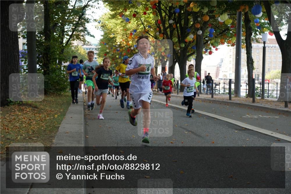 07.09.2025 - BARMER Alsterlauf Yannick Fuchs http://msf.ph/oto/8829812 07.09.2025 10:48:12 Laufen 261, 8412, 8209, 6, 189, 449 meine-sportfotos.de