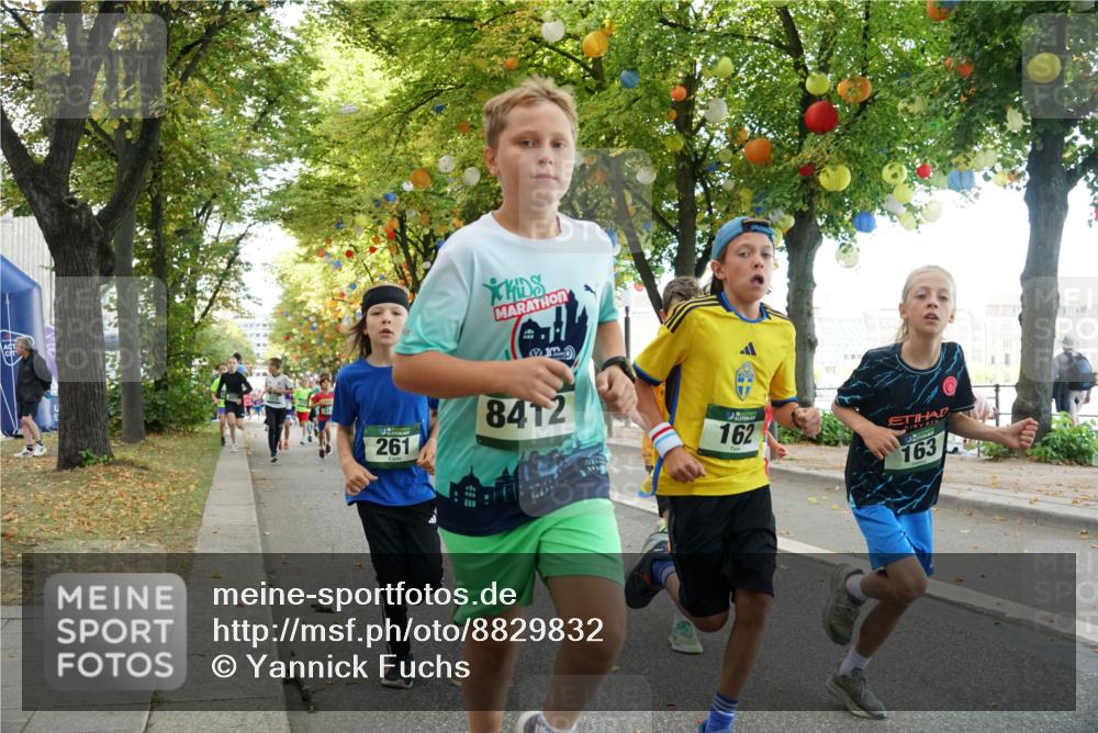 07.09.2025 - BARMER Alsterlauf Yannick Fuchs http://msf.ph/oto/8829832 07.09.2025 10:48:17 Laufen 261, 8412, 162, 163 meine-sportfotos.de
