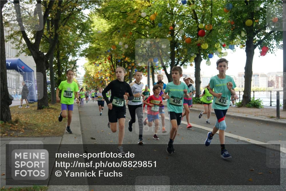 07.09.2025 - BARMER Alsterlauf Yannick Fuchs http://msf.ph/oto/8829851 07.09.2025 10:48:21 Laufen 432, 388, 323, 430, 235, 314 meine-sportfotos.de