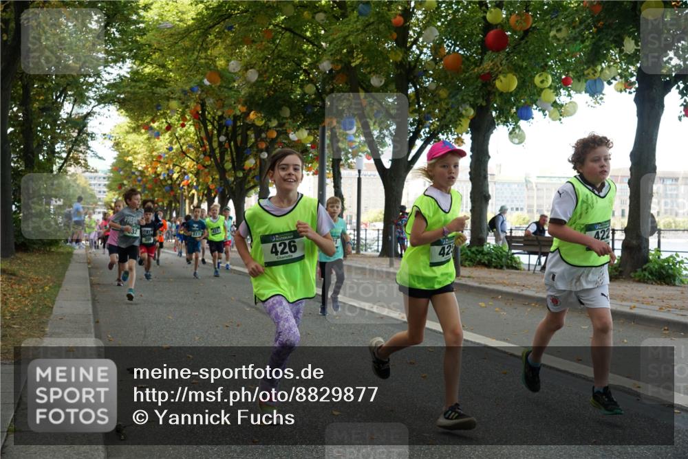 07.09.2025 - BARMER Alsterlauf Yannick Fuchs http://msf.ph/oto/8829877 07.09.2025 10:48:27 Laufen 32, 426, 42, 422 meine-sportfotos.de