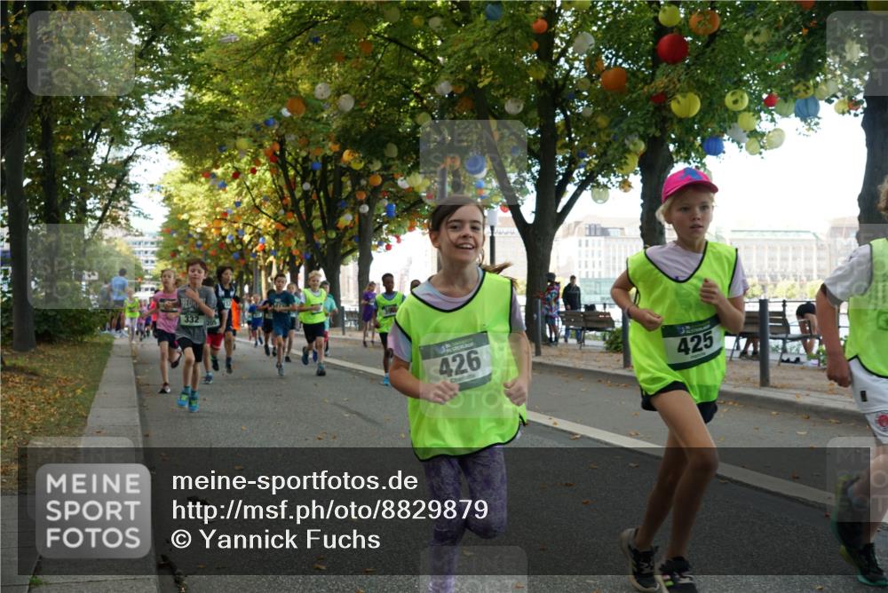 07.09.2025 - BARMER Alsterlauf Yannick Fuchs http://msf.ph/oto/8829879 07.09.2025 10:48:27 Laufen 332, 426, 425 meine-sportfotos.de