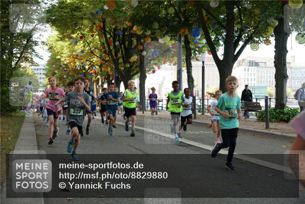 07.09.2025 - BARMER Alsterlauf Yannick Fuchs http://msf.ph/oto/8829880 07.09.2025 10:48:27 Laufen 42, 332, 412, 8135, 390, 391 meine-sportfotos.de