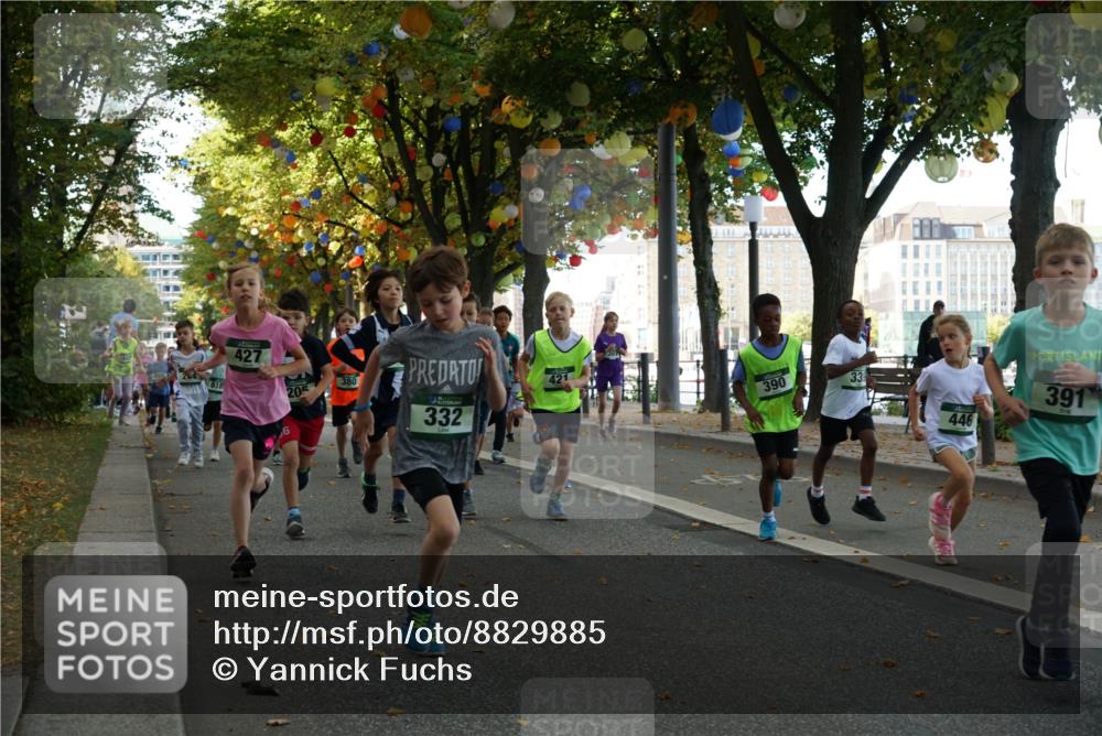 07.09.2025 - BARMER Alsterlauf Yannick Fuchs http://msf.ph/oto/8829885 07.09.2025 10:48:28 Laufen 818, 427, 205, 380, 332, 421, 390, 339, 446, 391 meine-sportfotos.de