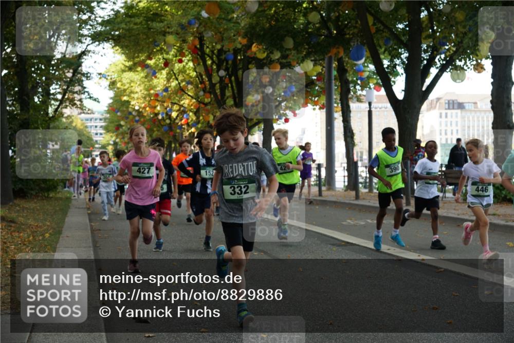07.09.2025 - BARMER Alsterlauf Yannick Fuchs http://msf.ph/oto/8829886 07.09.2025 10:48:28 Laufen 427, 15, 332, 42, 390, 446 meine-sportfotos.de