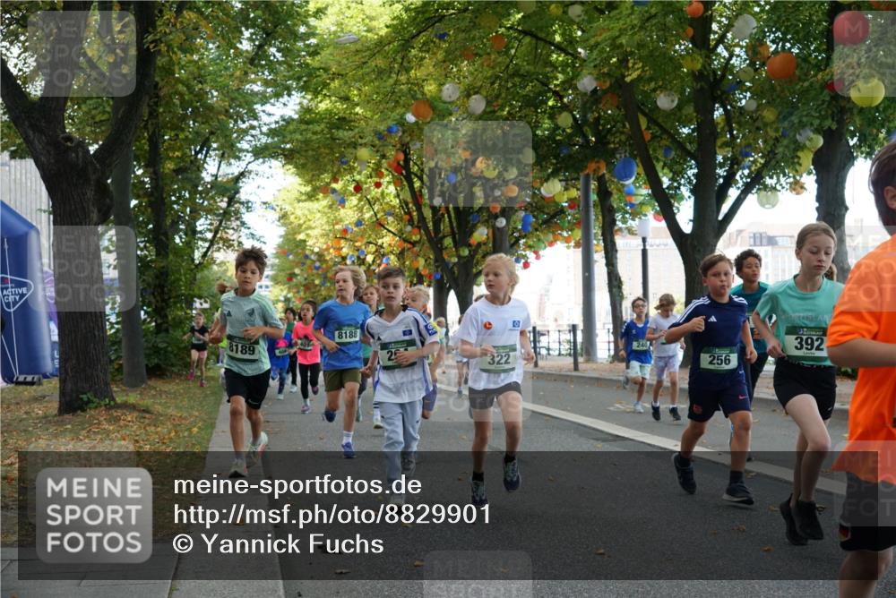 07.09.2025 - BARMER Alsterlauf Yannick Fuchs http://msf.ph/oto/8829901 07.09.2025 10:48:32 Laufen 8189, 8188, 240, 322, 256, 392 meine-sportfotos.de