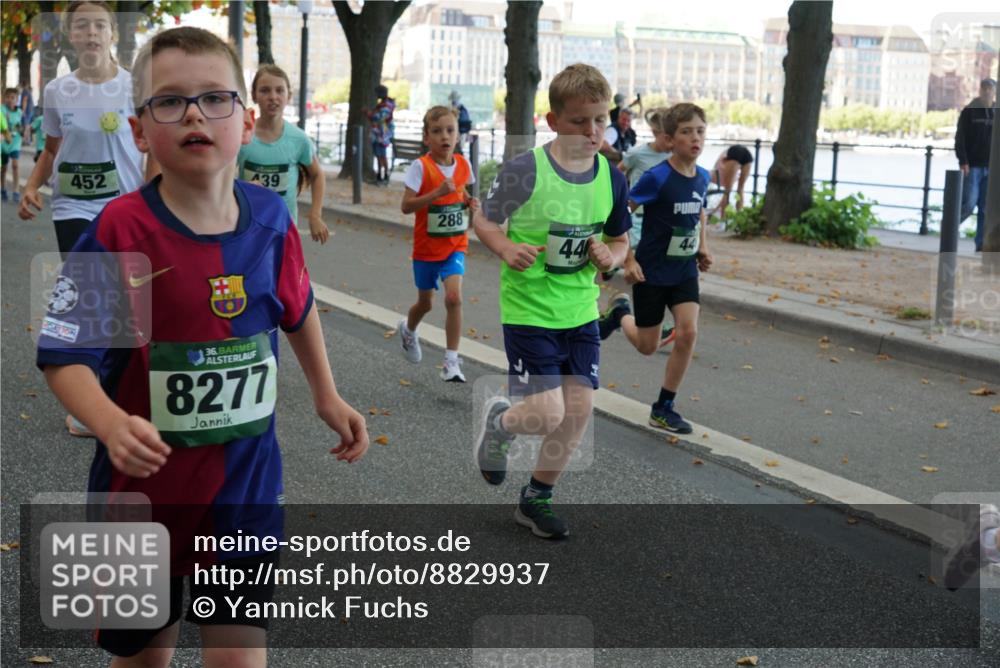 07.09.2025 - BARMER Alsterlauf Yannick Fuchs http://msf.ph/oto/8829937 07.09.2025 10:48:40 Laufen 452, 439, 288, 36, 8277, 44, 44 meine-sportfotos.de