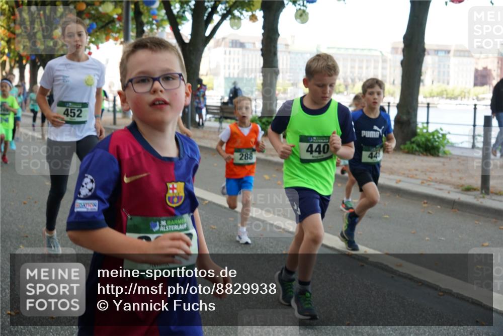 07.09.2025 - BARMER Alsterlauf Yannick Fuchs http://msf.ph/oto/8829938 07.09.2025 10:48:40 Laufen 452, 38, 288, 440, 445 meine-sportfotos.de
