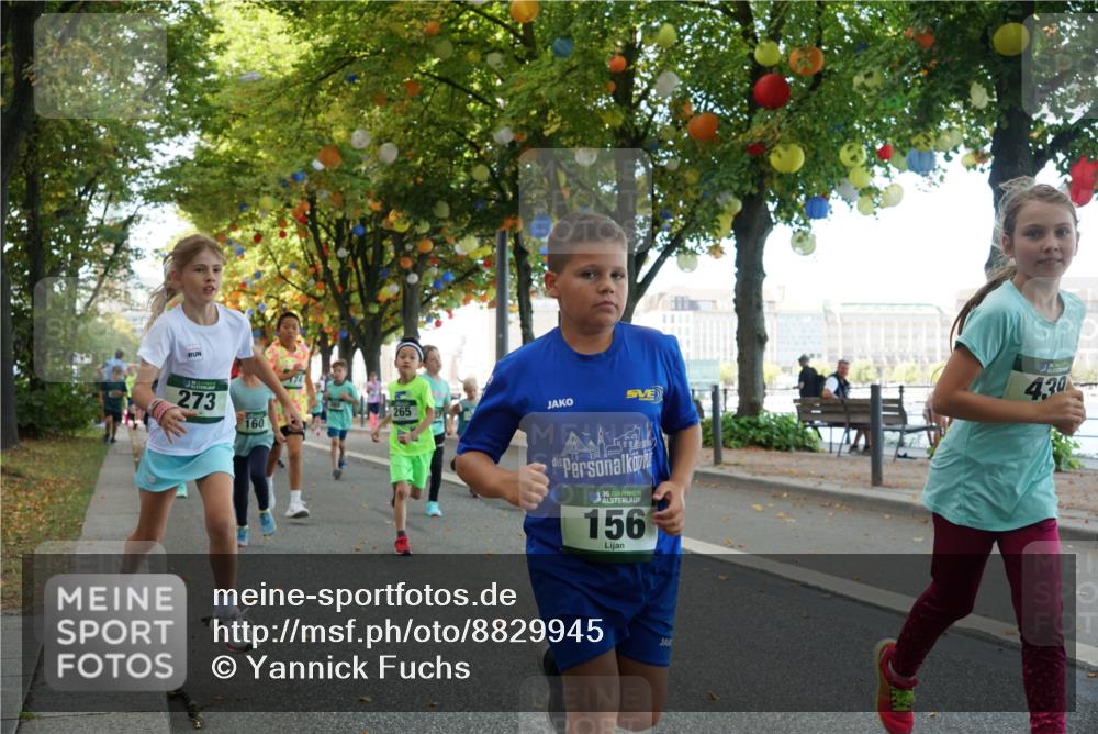 07.09.2025 - BARMER Alsterlauf Yannick Fuchs http://msf.ph/oto/8829945 07.09.2025 10:48:41 Laufen 273, 265, 160, 430, 36, 156 meine-sportfotos.de
