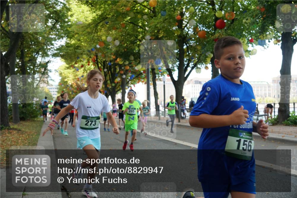 07.09.2025 - BARMER Alsterlauf Yannick Fuchs http://msf.ph/oto/8829947 07.09.2025 10:48:41 Laufen 265, 273, 156 meine-sportfotos.de