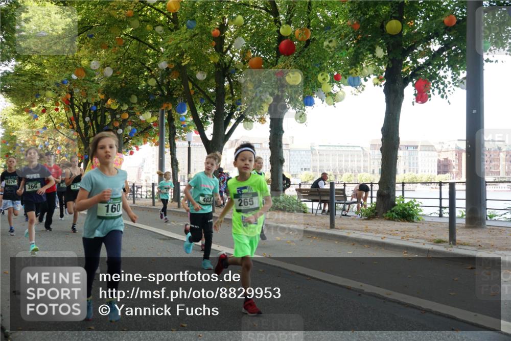 07.09.2025 - BARMER Alsterlauf Yannick Fuchs http://msf.ph/oto/8829953 07.09.2025 10:48:43 Laufen 8376, 266, 31, 316, 160, 403, 1415, 265 meine-sportfotos.de