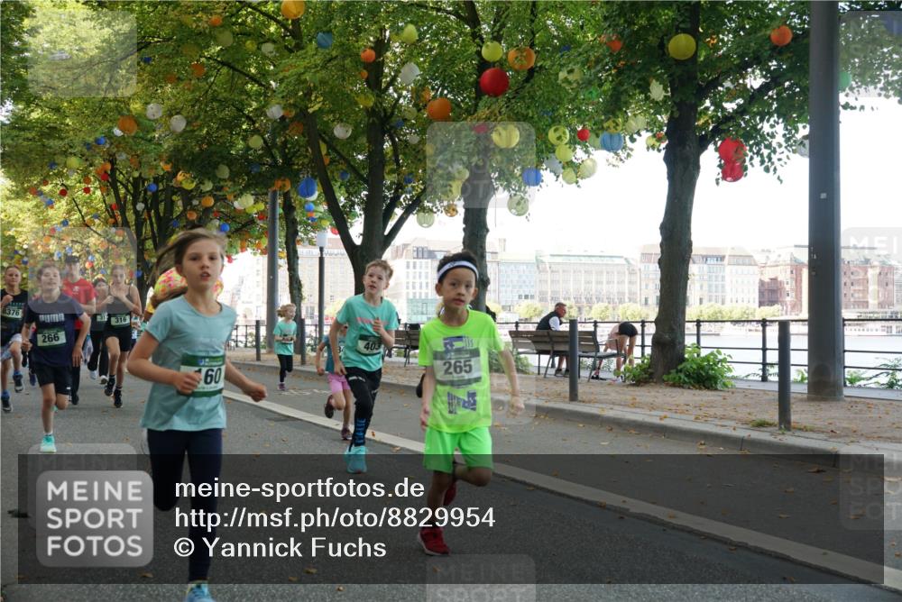 07.09.2025 - BARMER Alsterlauf Yannick Fuchs http://msf.ph/oto/8829954 07.09.2025 10:48:43 Laufen 8376, 266, 31316, 60, 403, 265 meine-sportfotos.de