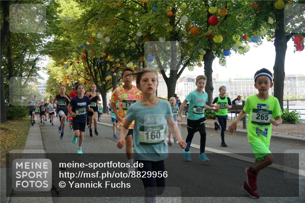 07.09.2025 - BARMER Alsterlauf Yannick Fuchs http://msf.ph/oto/8829956 07.09.2025 10:48:43 Laufen 227, 8376, 316, 266, 160, 346, 403, 334, 265 meine-sportfotos.de