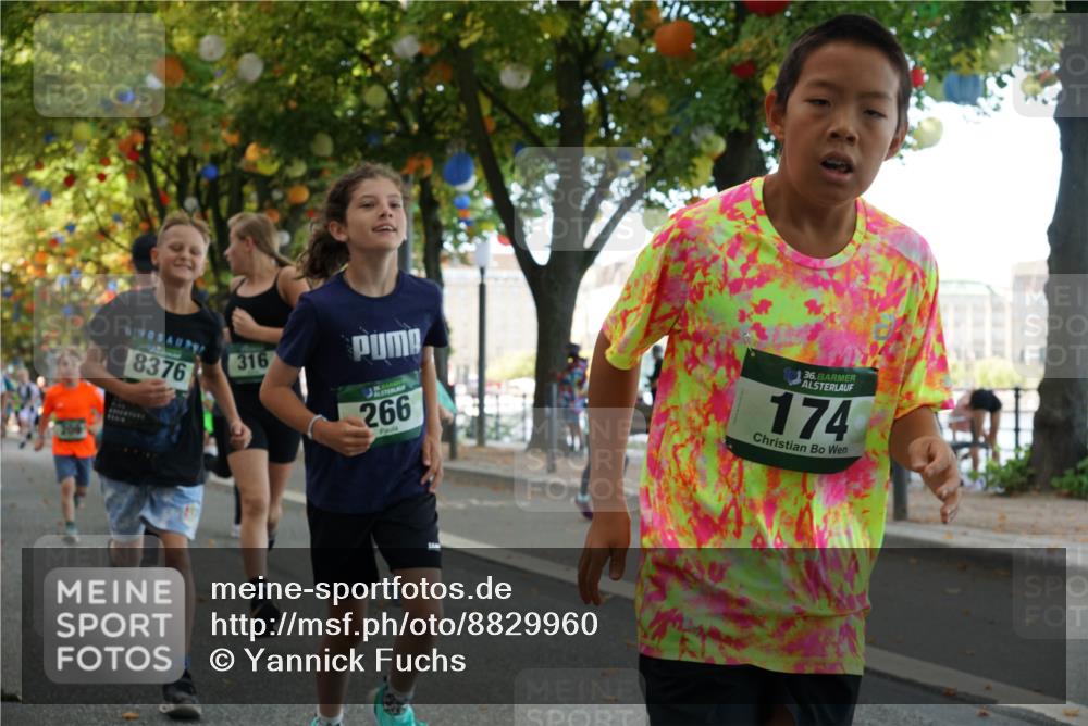 07.09.2025 - BARMER Alsterlauf Yannick Fuchs http://msf.ph/oto/8829960 07.09.2025 10:48:44 Laufen 8376, 316, 266, 36, 174 meine-sportfotos.de