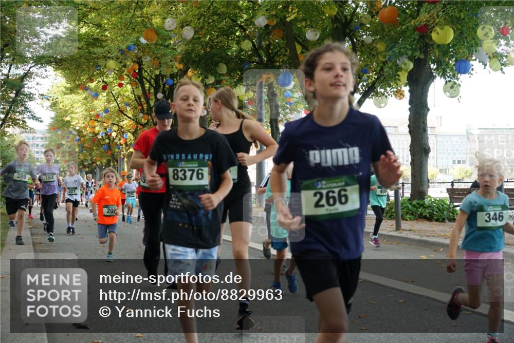 07.09.2025 - BARMER Alsterlauf Yannick Fuchs http://msf.ph/oto/8829963 07.09.2025 10:48:44 Laufen 389, 164, 227, 209, 274, 8376, 266, 406, 346 meine-sportfotos.de