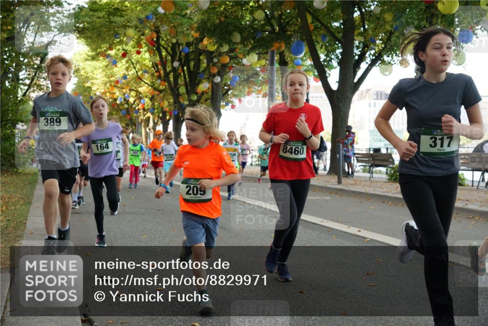 07.09.2025 - BARMER Alsterlauf Yannick Fuchs http://msf.ph/oto/8829971 07.09.2025 10:48:47 Laufen 389, 164, 274, 209, 8460, 317 meine-sportfotos.de