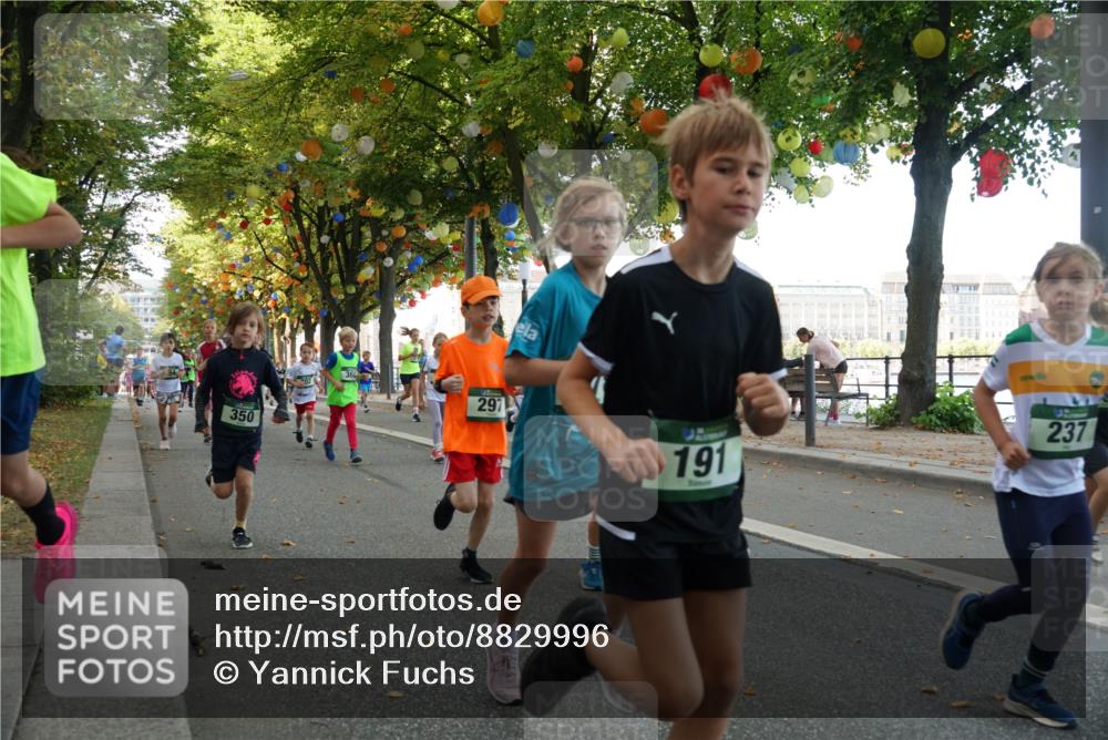 07.09.2025 - BARMER Alsterlauf Yannick Fuchs http://msf.ph/oto/8829996 07.09.2025 10:48:52 Laufen 350, 297, 237, 191 meine-sportfotos.de