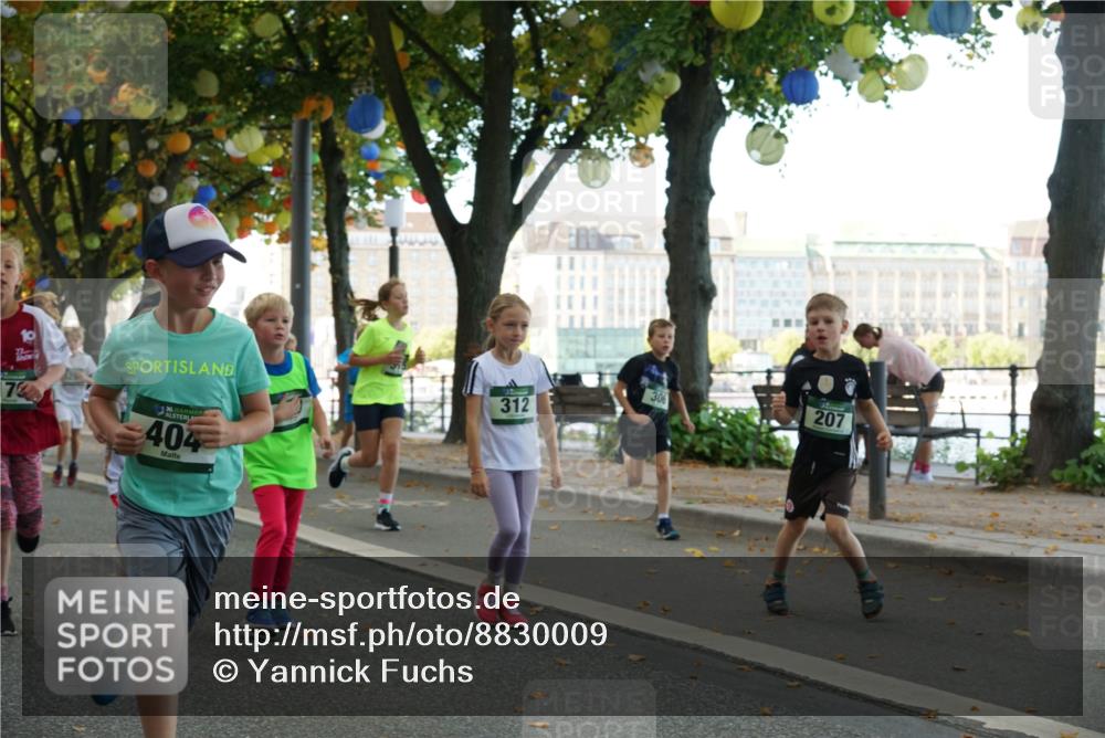 07.09.2025 - BARMER Alsterlauf Yannick Fuchs http://msf.ph/oto/8830009 07.09.2025 10:48:54 Laufen 1720, 404, 312, 306, 207 meine-sportfotos.de