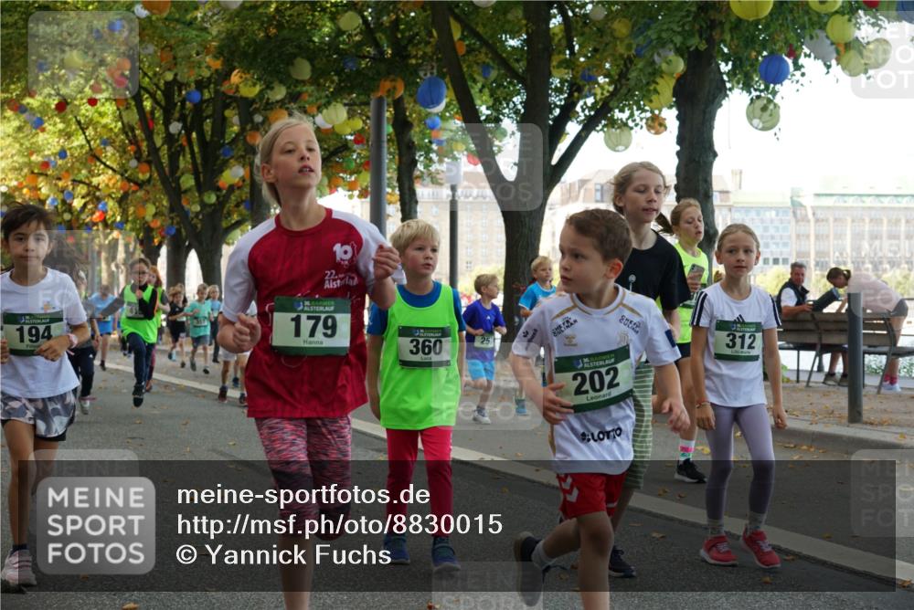07.09.2025 - BARMER Alsterlauf Yannick Fuchs http://msf.ph/oto/8830015 07.09.2025 10:48:56 Laufen 194, 415, 136, 179, 360, 25, 36, 202, 312 meine-sportfotos.de