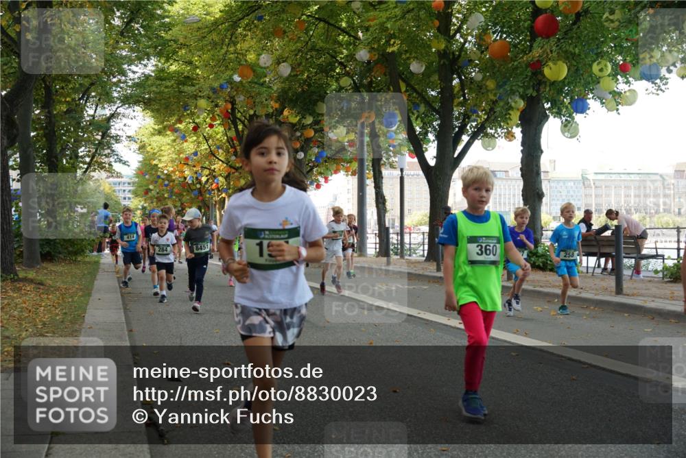 07.09.2025 - BARMER Alsterlauf Yannick Fuchs http://msf.ph/oto/8830023 07.09.2025 10:48:57 Laufen 414, 284, 8451, 1, 360, 258 meine-sportfotos.de
