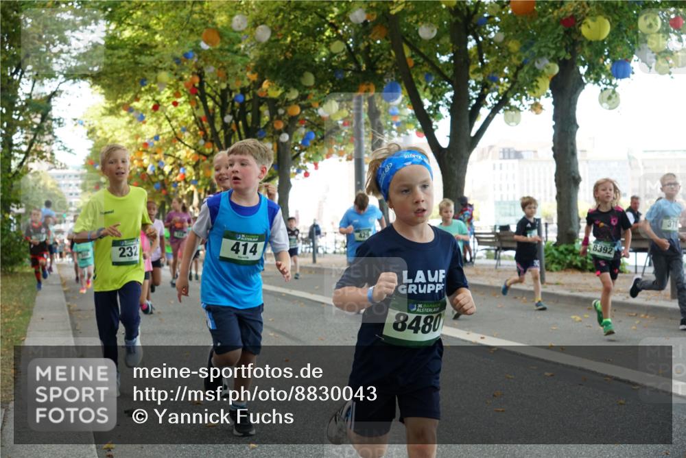 07.09.2025 - BARMER Alsterlauf Yannick Fuchs http://msf.ph/oto/8830043 07.09.2025 10:49:01 Laufen 3, 17, 232, 414, 36, 8480, 8392 meine-sportfotos.de