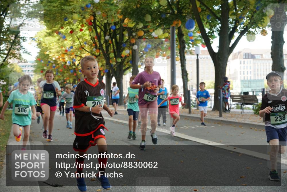07.09.2025 - BARMER Alsterlauf Yannick Fuchs http://msf.ph/oto/8830062 07.09.2025 10:49:06 Laufen 386, 329, 168, 34, 382, 1297, 200, 195, 238 meine-sportfotos.de
