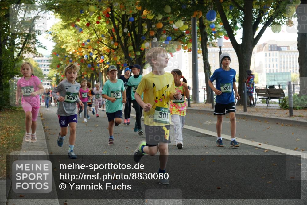 07.09.2025 - BARMER Alsterlauf Yannick Fuchs http://msf.ph/oto/8830080 07.09.2025 10:49:11 Laufen 362, 8297, 393, 3, 301, 206 meine-sportfotos.de