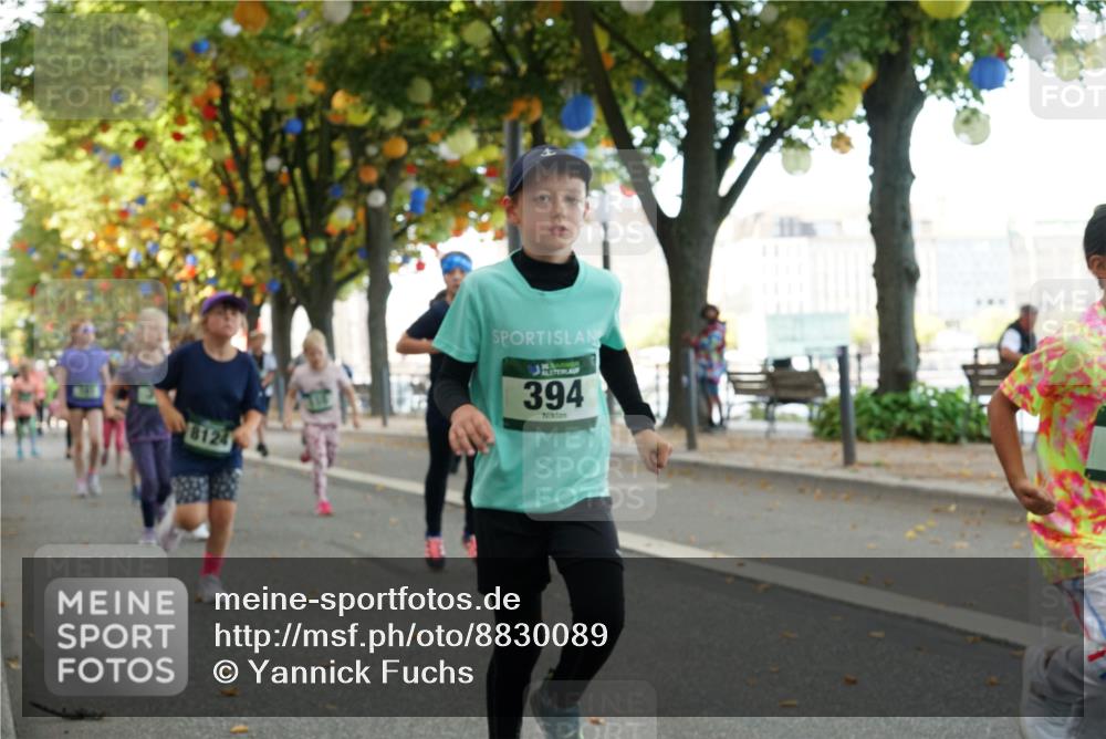 07.09.2025 - BARMER Alsterlauf Yannick Fuchs http://msf.ph/oto/8830089 07.09.2025 10:49:13 Laufen 8124, 394 meine-sportfotos.de