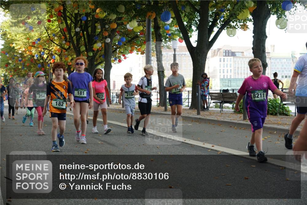 07.09.2025 - BARMER Alsterlauf Yannick Fuchs http://msf.ph/oto/8830106 07.09.2025 10:49:18 Laufen 181, 215, 308, 254, 8220, 182, 8211 meine-sportfotos.de
