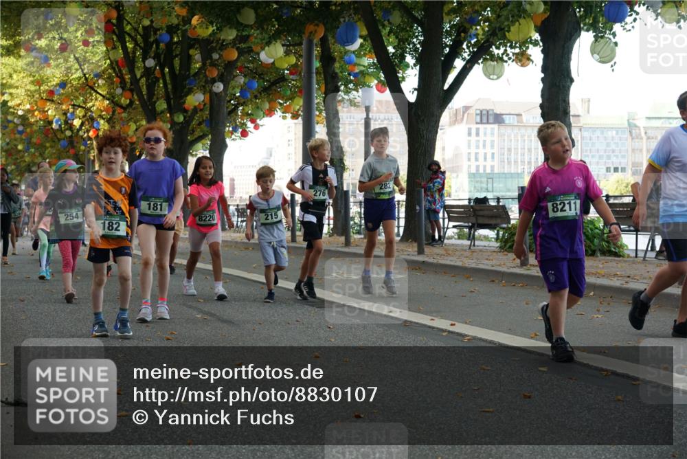 07.09.2025 - BARMER Alsterlauf Yannick Fuchs http://msf.ph/oto/8830107 07.09.2025 10:49:18 Laufen 254, 182, 282, 276, 181, 8220, 215, 8211 meine-sportfotos.de