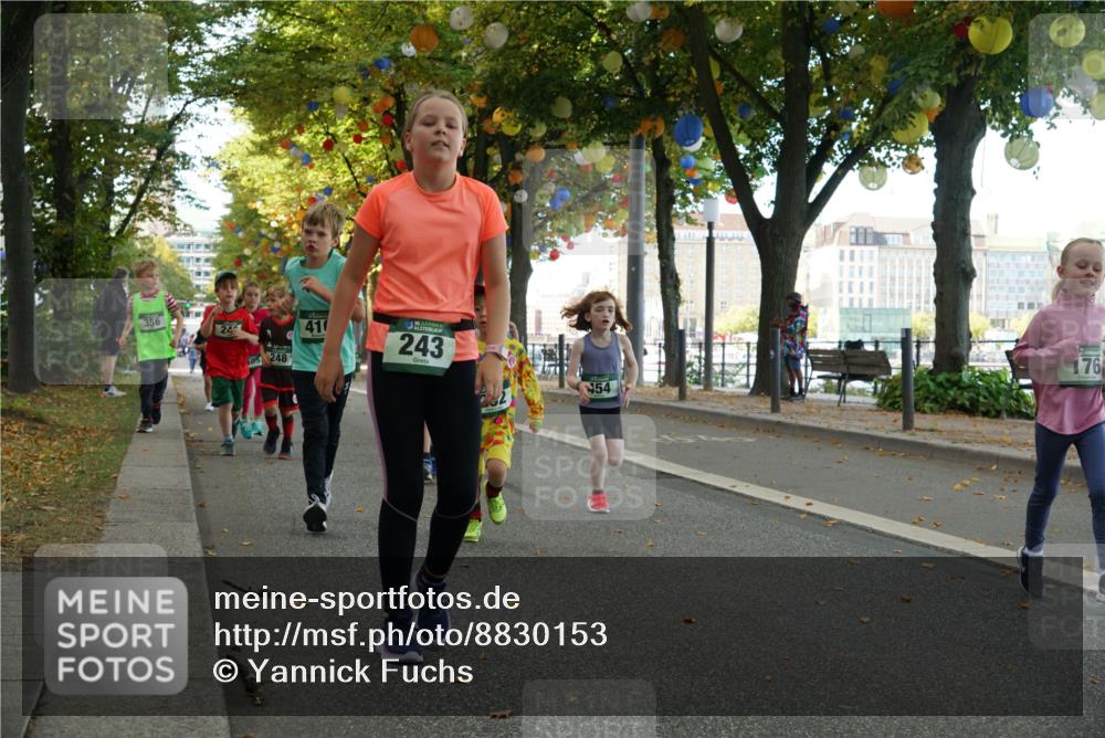 07.09.2025 - BARMER Alsterlauf Yannick Fuchs http://msf.ph/oto/8830153 07.09.2025 10:49:30 Laufen 356, 105, 248, 41, 36, 243, 54, 176 meine-sportfotos.de