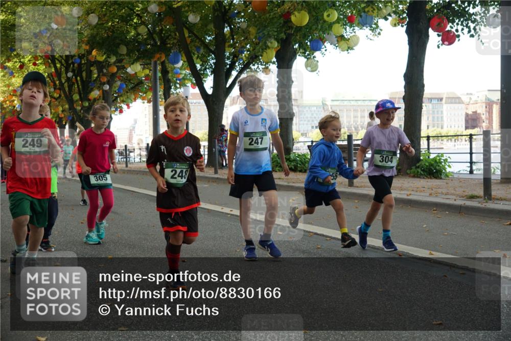 07.09.2025 - BARMER Alsterlauf Yannick Fuchs http://msf.ph/oto/8830166 07.09.2025 10:49:34 Laufen 249, 305, 248, 247, 304, 111 meine-sportfotos.de
