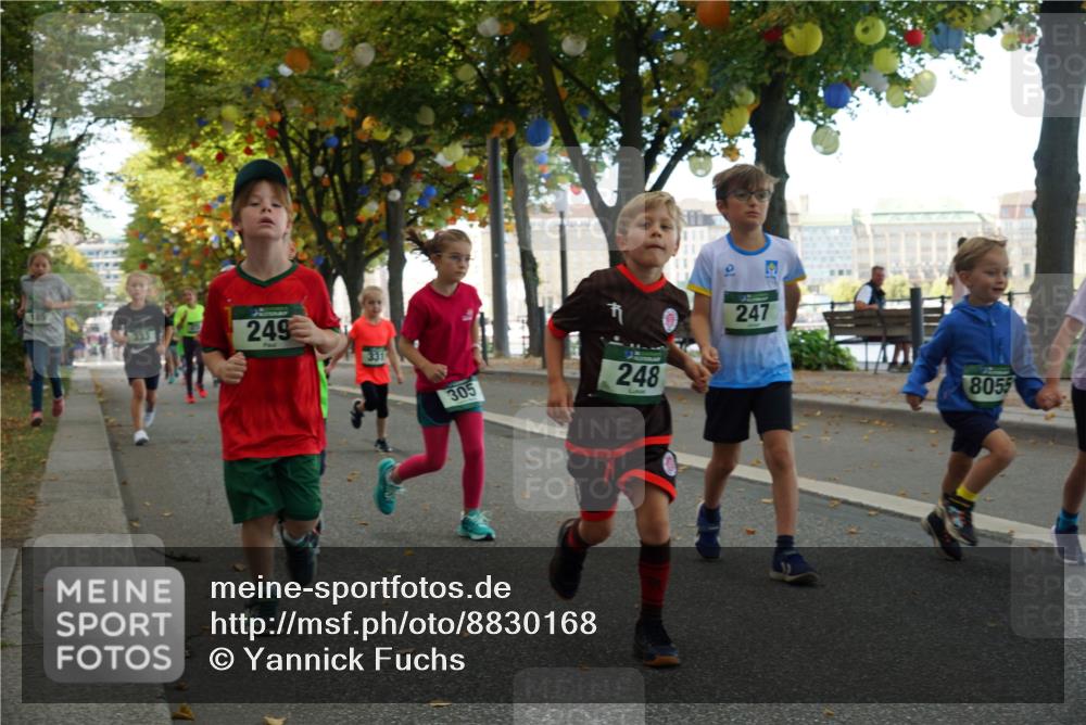 07.09.2025 - BARMER Alsterlauf Yannick Fuchs http://msf.ph/oto/8830168 07.09.2025 10:49:34 Laufen 185, 249, 331, 305, 248, 247, 8055 meine-sportfotos.de