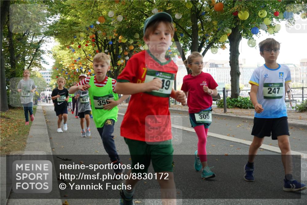 07.09.2025 - BARMER Alsterlauf Yannick Fuchs http://msf.ph/oto/8830172 07.09.2025 10:49:35 Laufen 185, 333, 447, 356, 19, 305, 247 meine-sportfotos.de