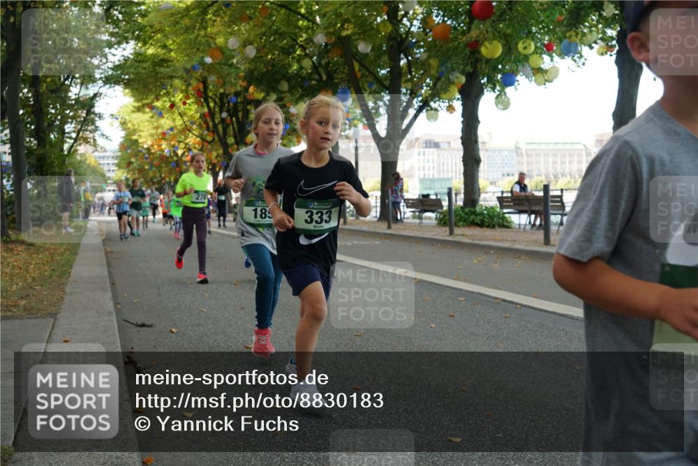 07.09.2025 - BARMER Alsterlauf Yannick Fuchs http://msf.ph/oto/8830183 07.09.2025 10:49:38 Laufen 278, 185, 333 meine-sportfotos.de