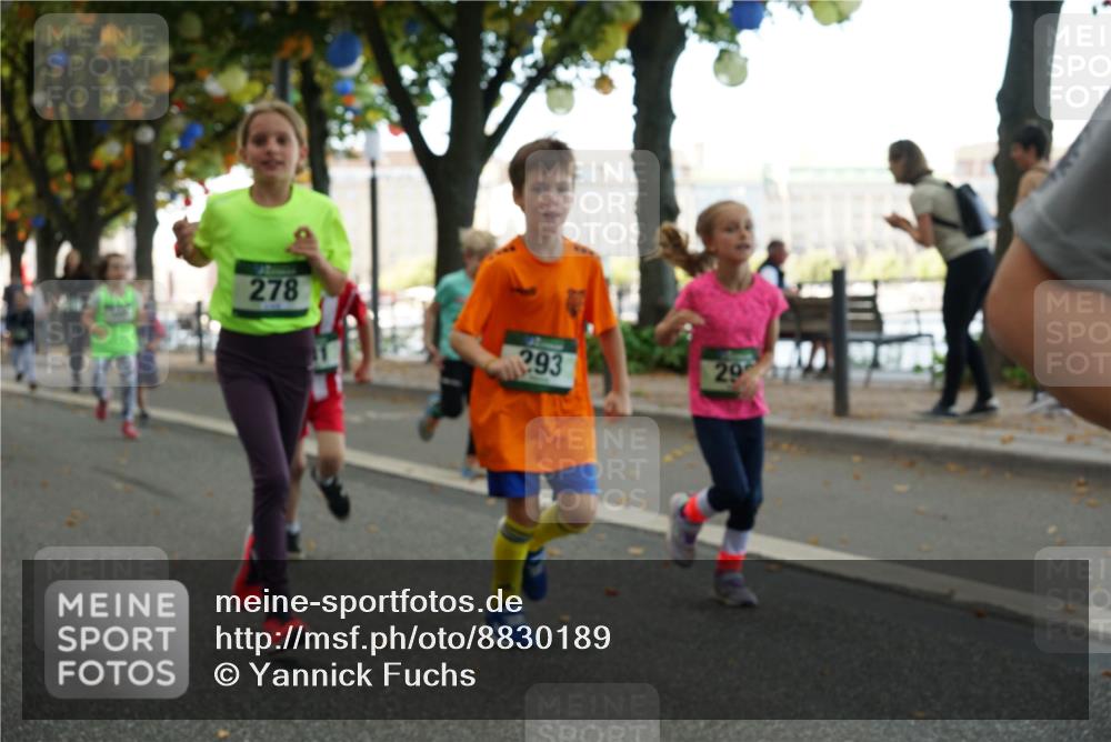 07.09.2025 - BARMER Alsterlauf Yannick Fuchs http://msf.ph/oto/8830189 07.09.2025 10:49:40 Laufen 278, 293, 29 meine-sportfotos.de