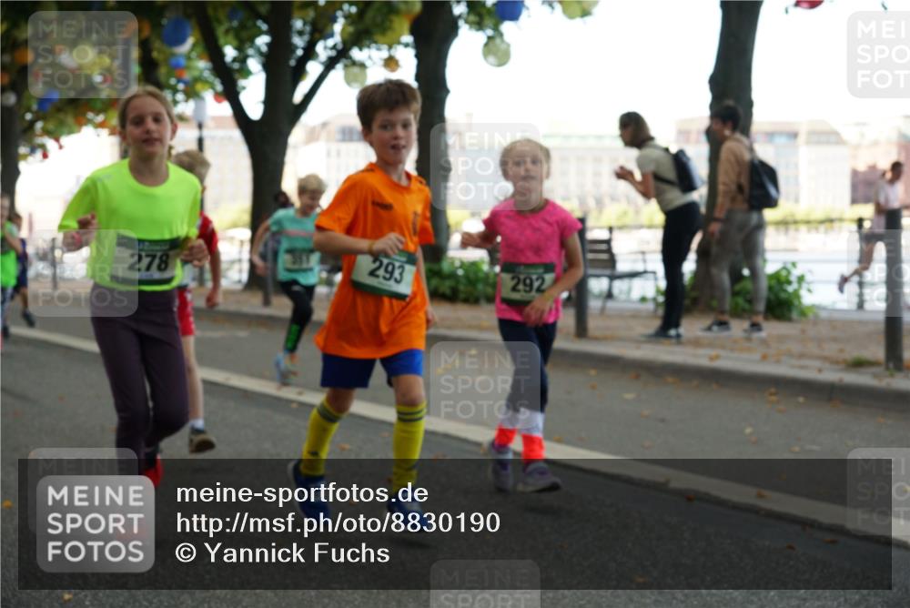07.09.2025 - BARMER Alsterlauf Yannick Fuchs http://msf.ph/oto/8830190 07.09.2025 10:49:40 Laufen 278, 293, 292 meine-sportfotos.de