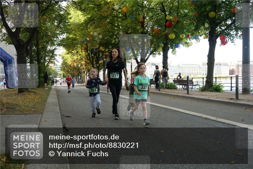 07.09.2025 - BARMER Alsterlauf Yannick Fuchs http://msf.ph/oto/8830221 07.09.2025 10:49:48 Laufen 324, 1217, 337 meine-sportfotos.de