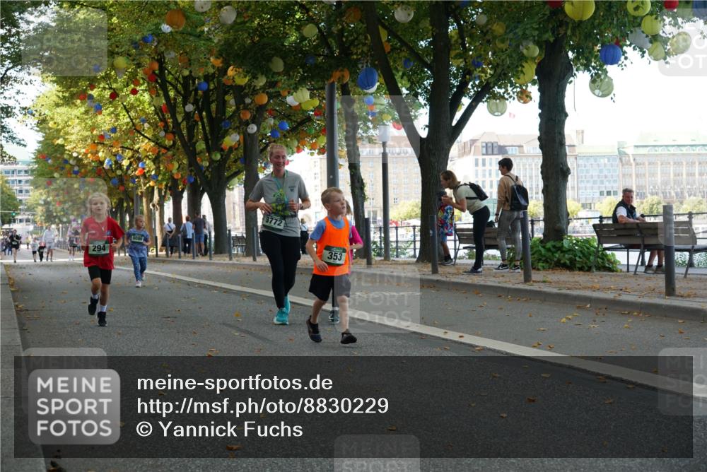 07.09.2025 - BARMER Alsterlauf Yannick Fuchs http://msf.ph/oto/8830229 07.09.2025 10:49:50 Laufen 294, 353 meine-sportfotos.de