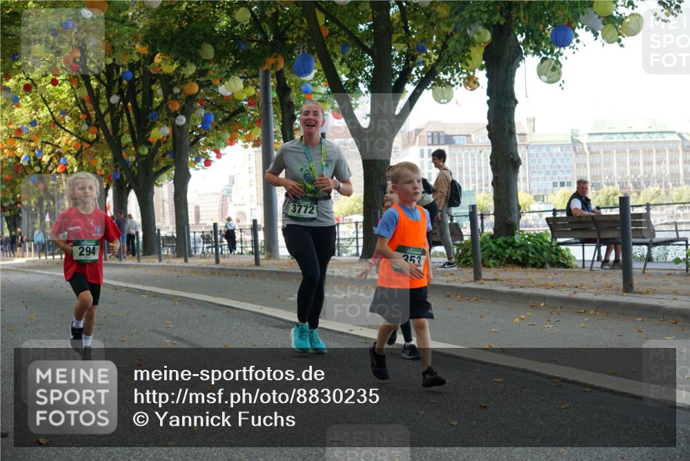07.09.2025 - BARMER Alsterlauf Yannick Fuchs http://msf.ph/oto/8830235 07.09.2025 10:49:52 Laufen 294, 3772, 253 meine-sportfotos.de