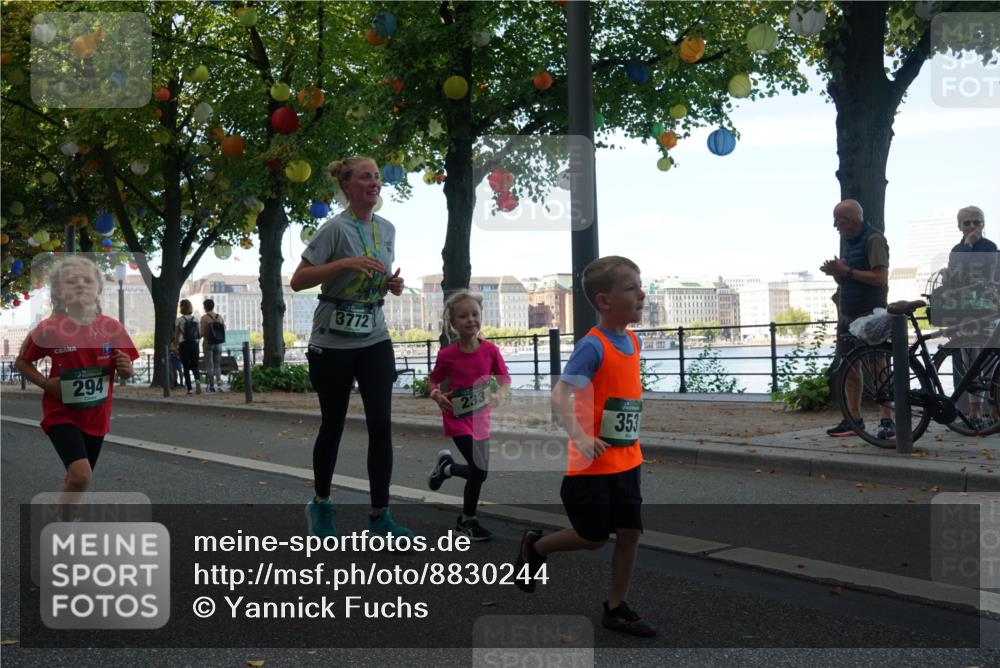07.09.2025 - BARMER Alsterlauf Yannick Fuchs http://msf.ph/oto/8830244 07.09.2025 10:49:53 Laufen 294, 3772, 233, 353 meine-sportfotos.de