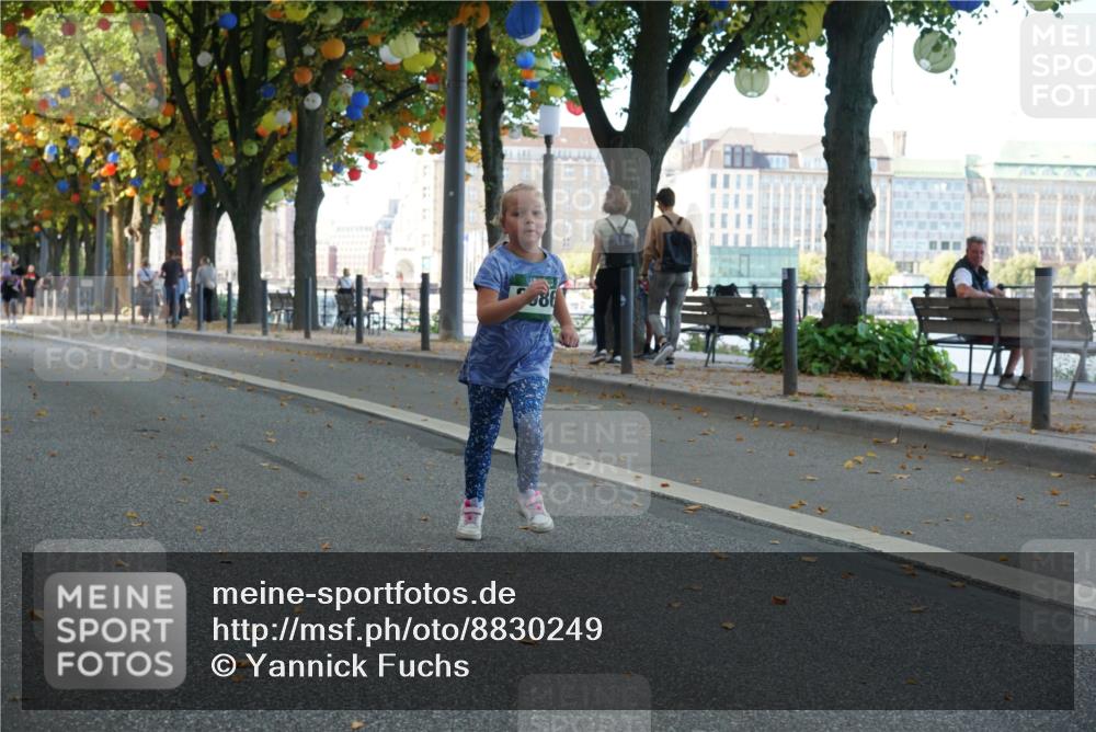 07.09.2025 - BARMER Alsterlauf Yannick Fuchs http://msf.ph/oto/8830249 07.09.2025 10:49:56 Laufen 08 meine-sportfotos.de