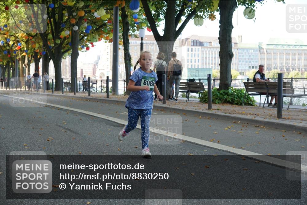 07.09.2025 - BARMER Alsterlauf Yannick Fuchs http://msf.ph/oto/8830250 07.09.2025 10:49:56 Laufen 8086 meine-sportfotos.de