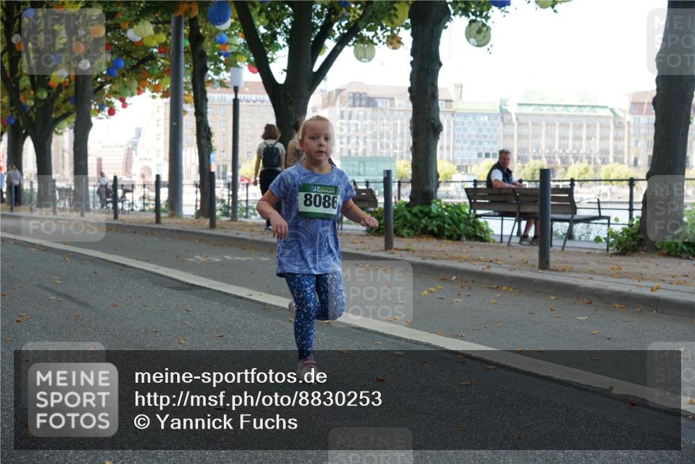 07.09.2025 - BARMER Alsterlauf Yannick Fuchs http://msf.ph/oto/8830253 07.09.2025 10:49:56 Laufen 8086 meine-sportfotos.de